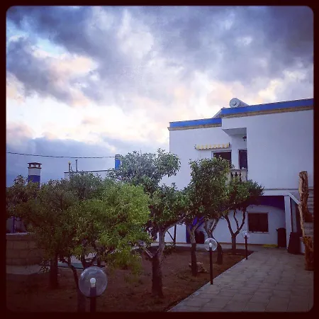 Bed & Breakfast Frantoio Ninu 3*